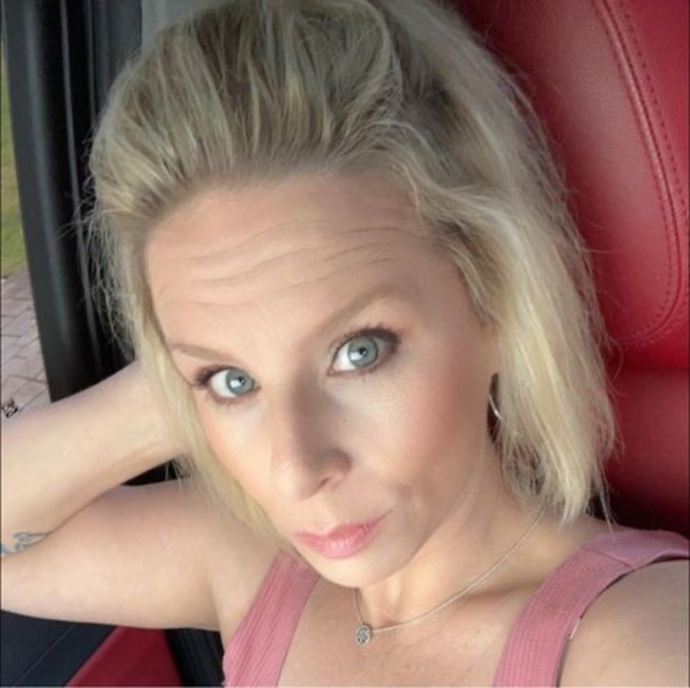 Meet your Posher, Shelly